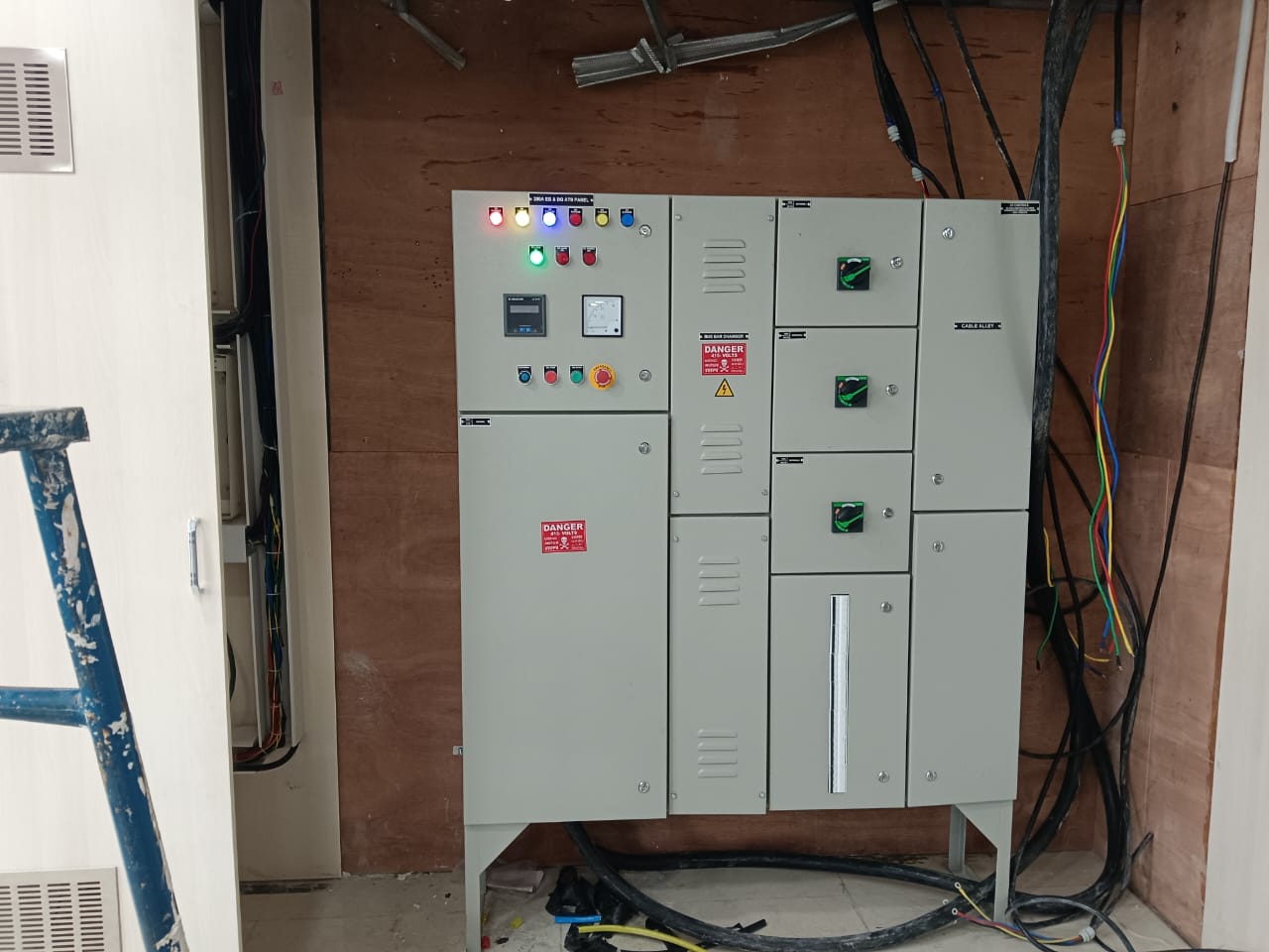 200A ES and DG ATS panel with power cabling